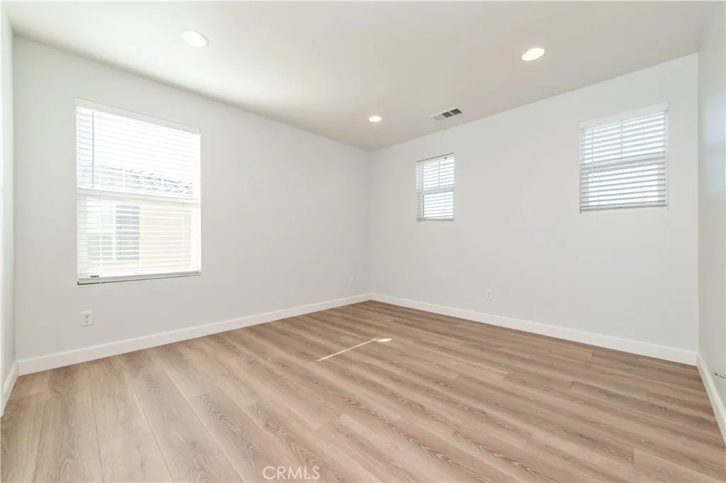 30183 Redding, Murrieta, California 92563 home-pic-28